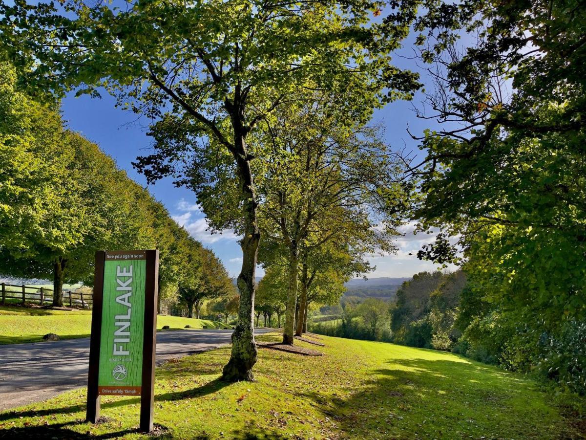 Charming Copse Corner Lodge - Spa Resort - Devon Chudleigh Экстерьер фото