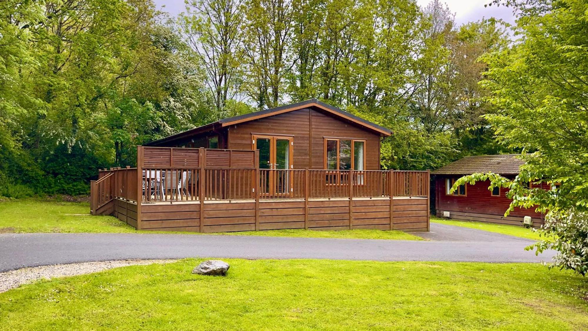 Charming Copse Corner Lodge - Spa Resort - Devon Chudleigh Экстерьер фото